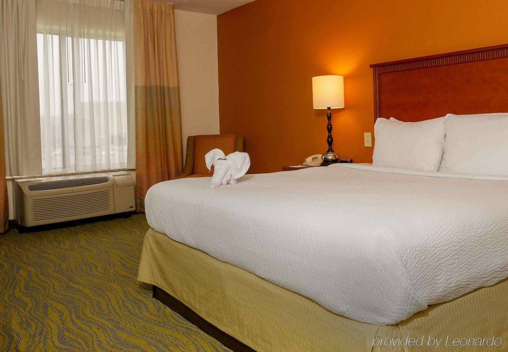 Quality Inn Fayetteville Near Fort Bragg Exteriör bild